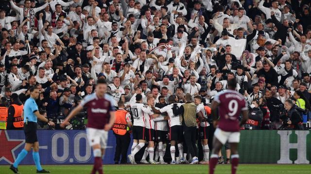 开云体育-首回合均一球小胜，德甲双雄会师欧联杯决赛不是梦